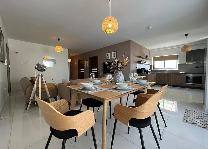 Brand New Apartment 2 Mins From Seafront