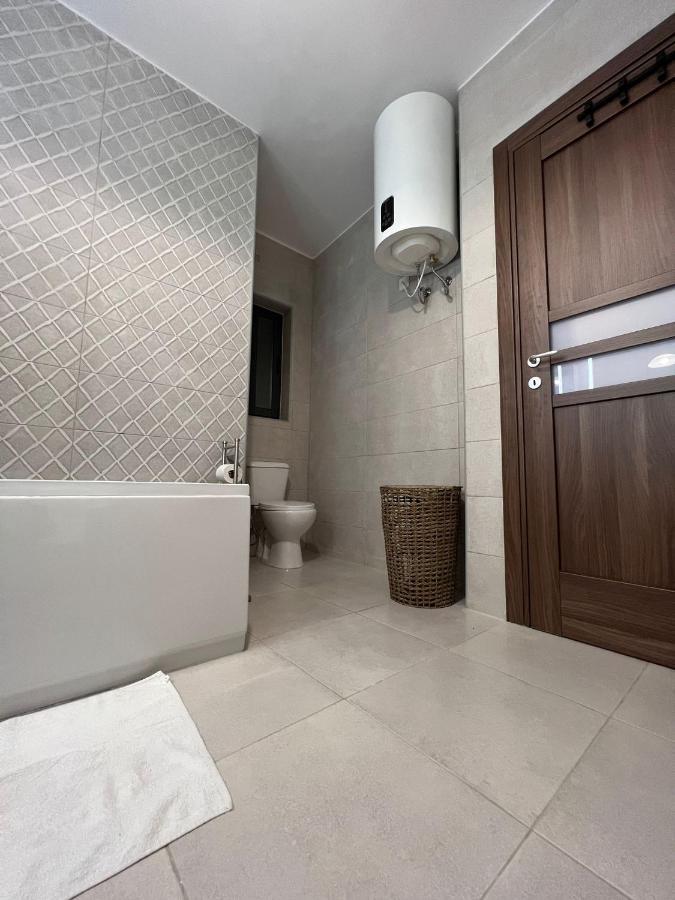 Apartment Brand New 2 Mins From Seafront *