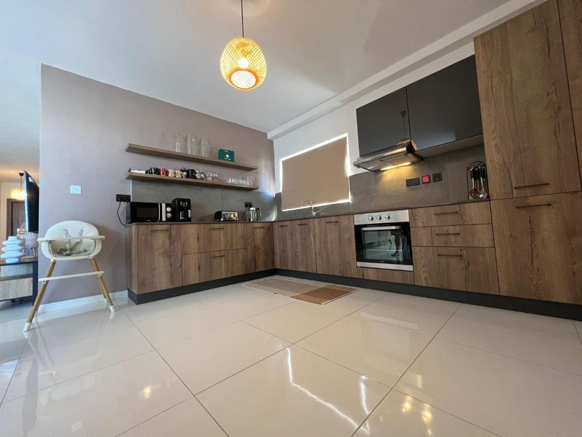 Apartment Brand New 2 Mins From Seafront